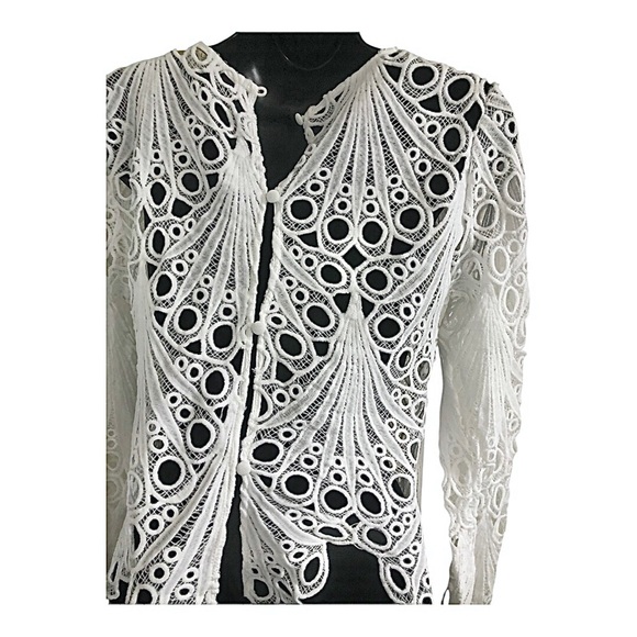 White crochet mesh eyelet laser cut style open back bell sleeve top size M new - Picture 16 of 17